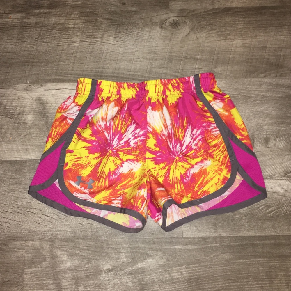 Under armor girls athletic shorts